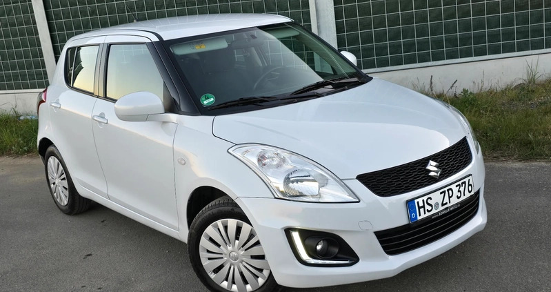 Suzuki Swift cena 28800 przebieg: 170000, rok produkcji 2016 z Mogielnica małe 596